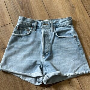 Ahold Dee short size 24